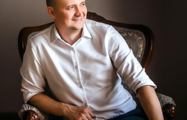 Семейный и детский психолог Владимир Захаров