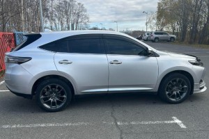 Toyota Harrier, 2014