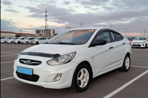 Hyundai Accent, 2014