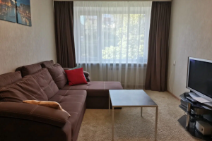 Продаётся 2-комн. квартира, 50 м²